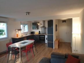 62 m2 Rez de jardin, terrasse , 6 lits et parking